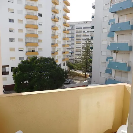 Edf .squash - Praia Da Rocha *