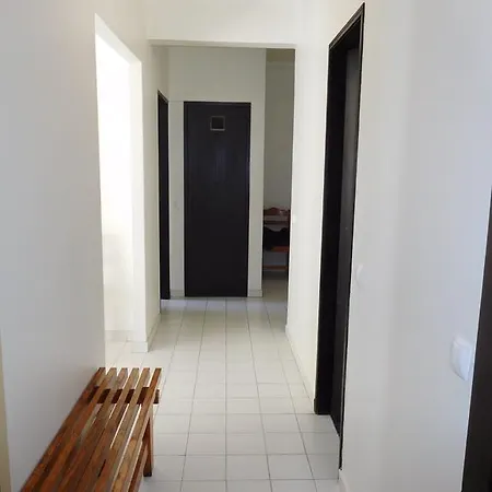 Edf .squash - Praia Da Rocha Apartamento *