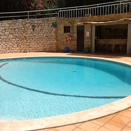 Edf .squash - Praia Da Rocha Apartamento *